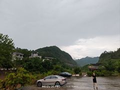 -古夜郎漂流景区