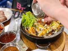 牛肉石锅拌饭-姜虎东白丁韩国烤肉(吉利大厦店)