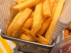 -菲滋意式餐厅(临海银泰店)