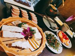 -滇釜火锅·能喝汤的火锅(车公庄店)