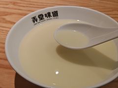 -弄堂咪道-饭香·面香·馄饨香(汇锦广场店)