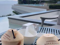 -瑰丽酒店·海吧·天际下午茶·现场DJ·天台酒吧