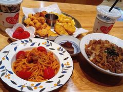 -暖食光·台式家庭餐厅·生日主题店(万达店)