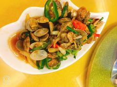 -覃记海鲜美食餐厅