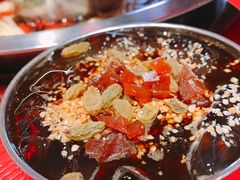 -谭鸭血老火锅(漳州路店)