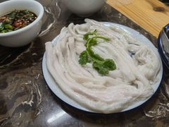 -华哥新鲜猪精品美食