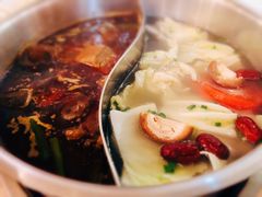 鸳鸯锅底-台北吴记老锅底麻辣火锅(蓝村路店)