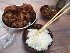 -王万妈卤猪脚(青岩交通路)