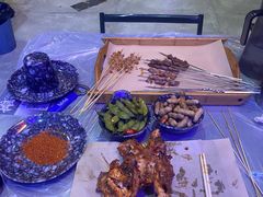 -夜火烤摊·东北烧烤酒场·老杨小黄鱼