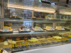 面包甜点陈列柜-猫王榴莲世家(三里屯SOHO商场店)