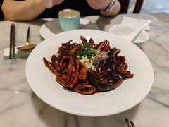 响油鳝丝-蝶园·装修中(BFC外滩金融中心店)