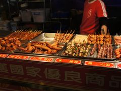 -六合夜市