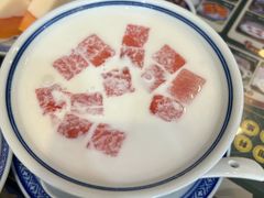 -广信牛奶甜品世家(台东店)