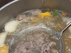 -四点金粥底火锅(沂州里店)