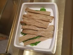 -左庭右院鲜牛肉火锅(龙湖杭州滨江天街店)