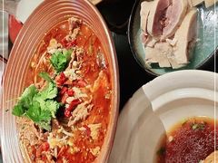 -古都历食南京菜·烤鸭·鸭血粉丝·汤包(南京博物院店)