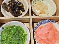 -牛牛和牛海鲜粥底火锅(长虹国际城店)
