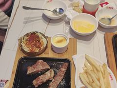 -豪享来牛排(人民店)