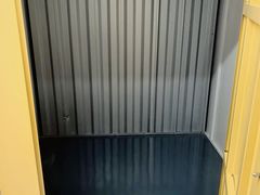 -安东易迷你自助仓储寄存仓库(杨浦店)