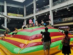 -蒙特利亲子乐园