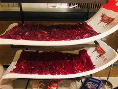 -左庭右院鲜牛肉火锅(浦江欢乐颂店)