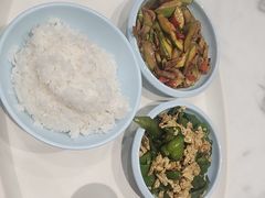 -荣华基·现炒快餐(肇嘉浜路店)