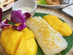 -Dang restaurant (patong phuket)