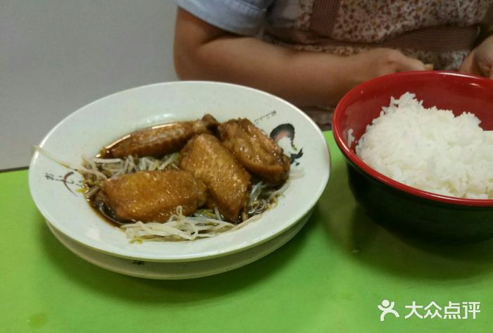 胜利茶餐室图片