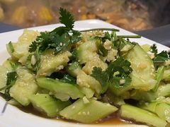 -锅老头海鲜铁锅炖