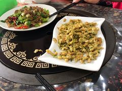 -泸沽肴(泸沽湖大洛水村农村信用社旁店)