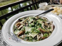 荠菜双菇烩甜笋-莹珠阁·私房菜