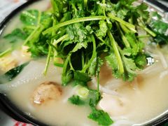 -肥汁米蘭香港米线(宁波路总店)