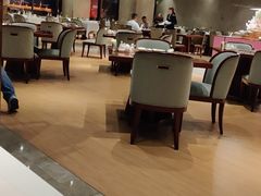 -武汉世茂希尔顿酒店·汇·全日餐厅