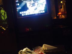 -萧邦音乐会所KTV(向西店)