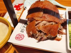 -肘子酥•天津一绝•特色捞面(德云社店)