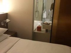 iphone_upload_pic-曼谷铂尔曼皇权酒店