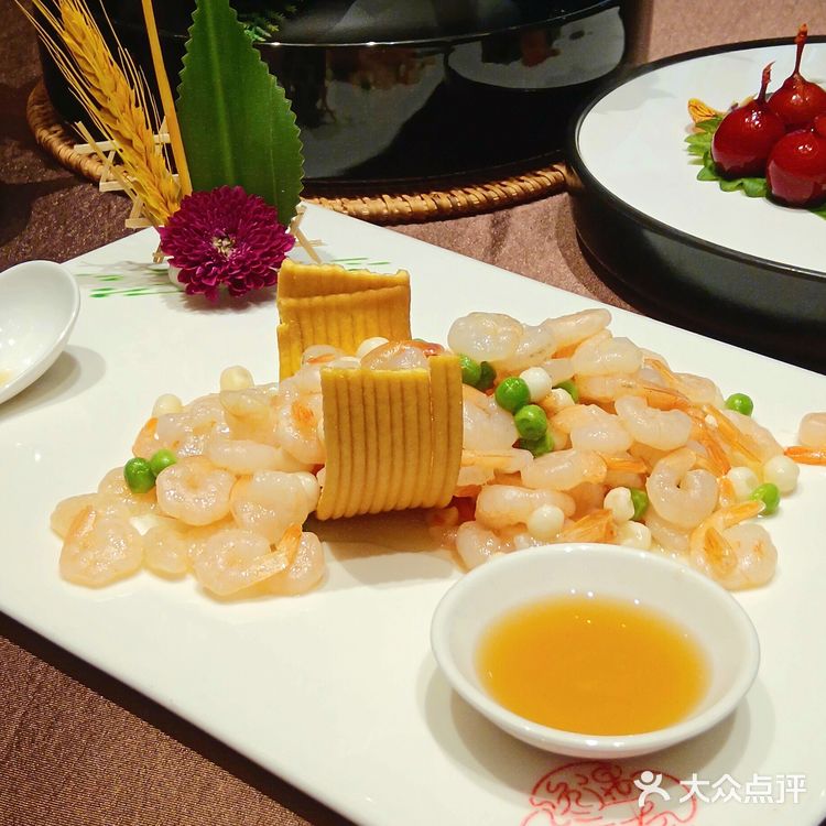 带上我万般挑剔的味蕾，寻觅这隐于江南的美味～