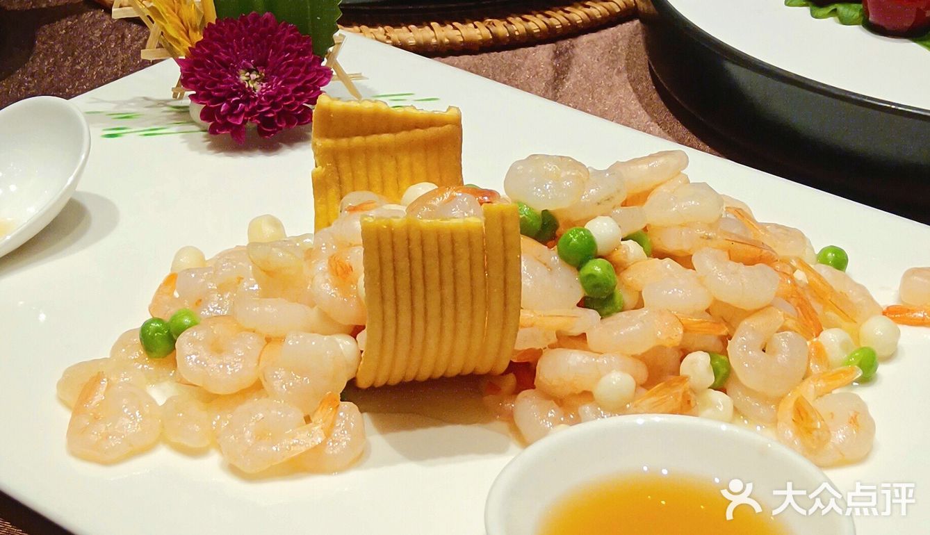 带上我万般挑剔的味蕾，寻觅这隐于江南的美味～