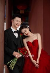 -雪中彩影婚纱摄影·微光艺术中心