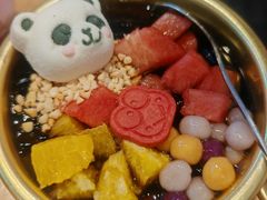 -毛辣果·贵州红酸汤牛肉火锅(西单店)