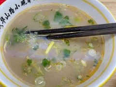 -华山路小碗驴肉汤(龙鳞路店)
