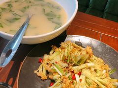 小白菜炖土豆-Local泰莲庭(虹鳟鱼店)