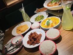 -新白鹿餐厅(滨江银泰店)