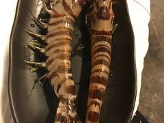 -鲜入围煮花胶鸡海鲜火锅