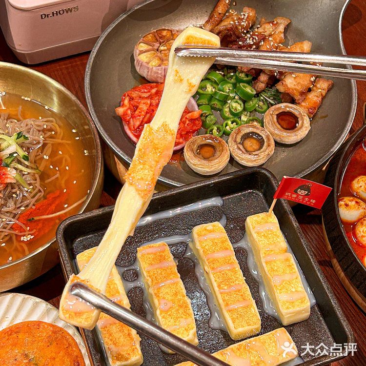 来广州第一件事：吃巨巨巨拉丝的烤芝士条！！