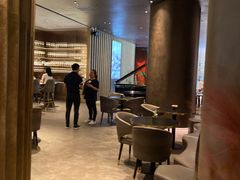 -wineapp葡萄酒餐吧(外滩金融中心店)