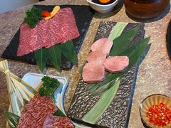 -炼火烤肉店