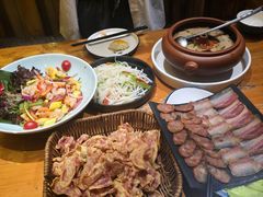 -老滇山寨•云南特色菜•地方菜•民族风情歌舞表演(金碧店)