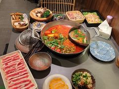 -楠小云·云南鲜菌·鲜牛自助火锅(九眼桥店)
