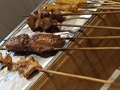 -烤满分·东北烧烤(首经贸店)